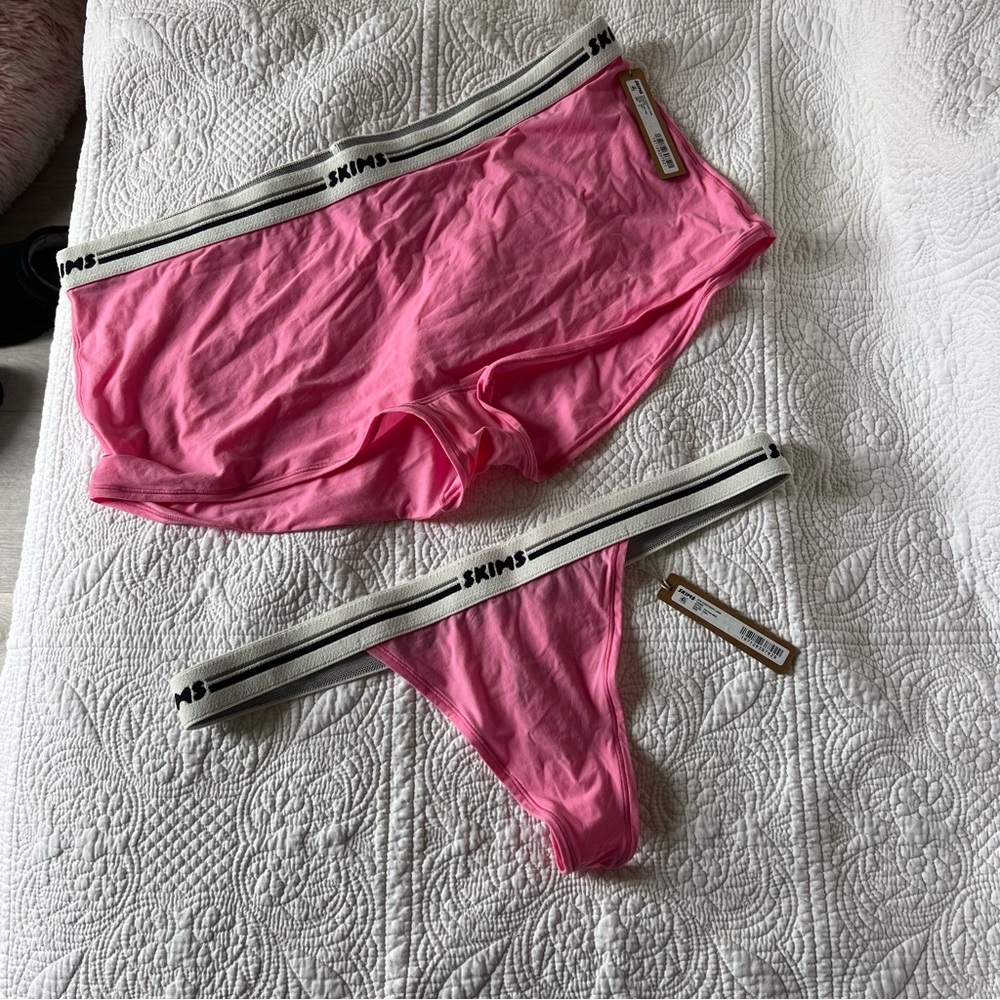 Skims bundle